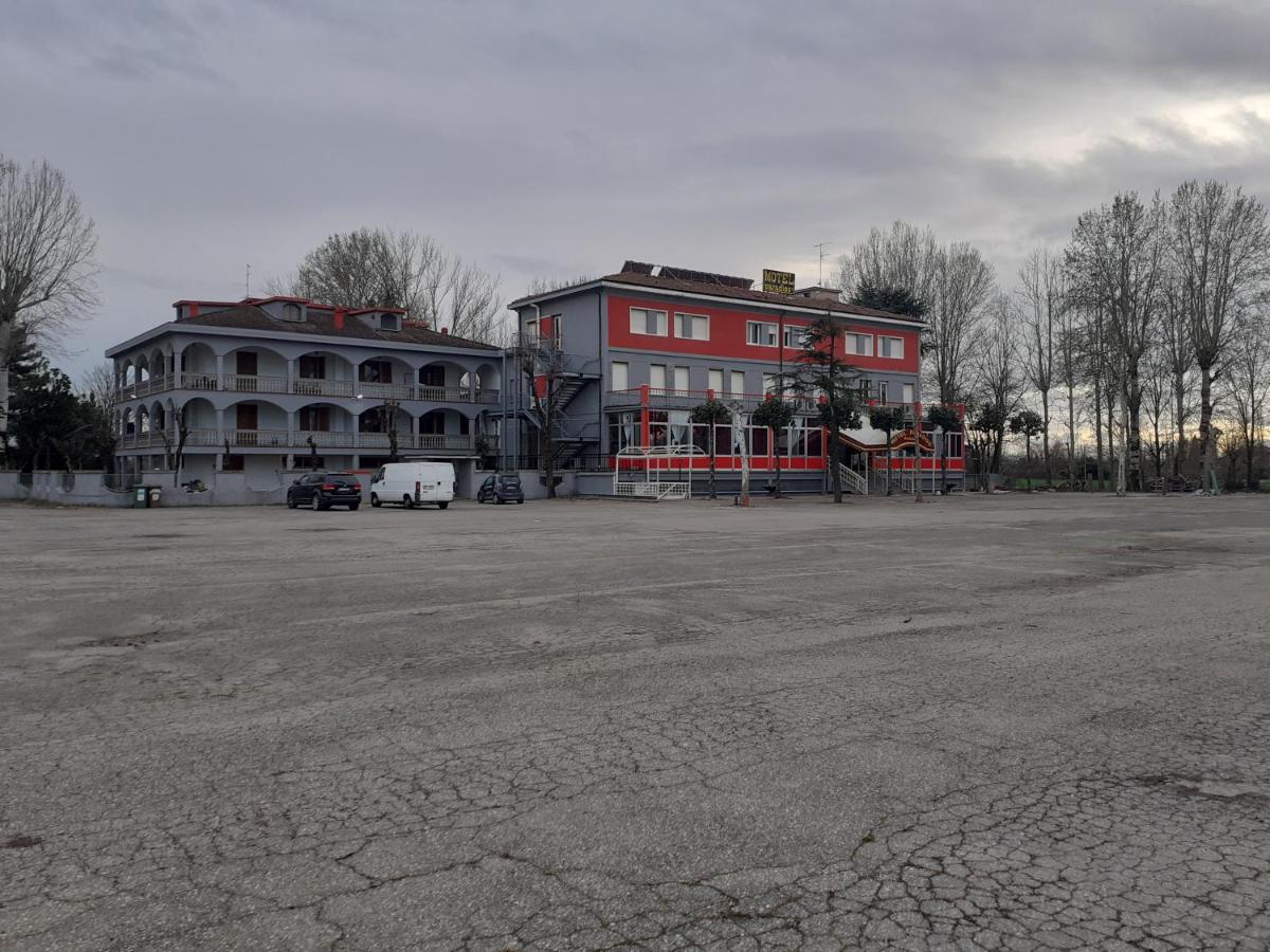 Hotel Paradiso Castelfranco Emilia Kültér fotó